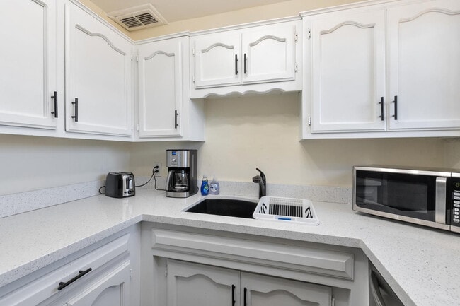 Building Photo - 4417 N 21st St