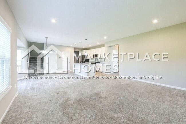 Building Photo - 10056 Meadowvista Ct