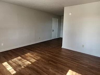 Building Photo - 247 Horton Dr