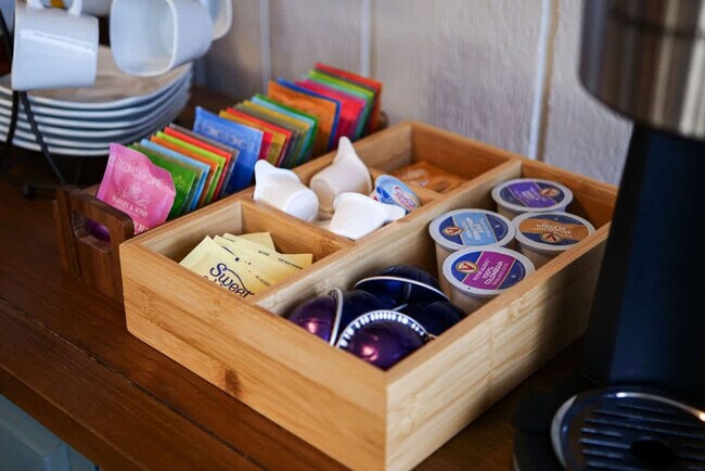 Building Photo - 3576 Portage Point Blvd