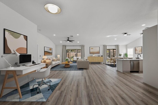 Completely renovated home! - 1610 Yachtman Pl