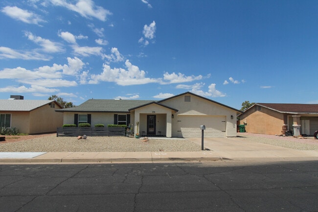 Building Photo - 258 N Winterhaven