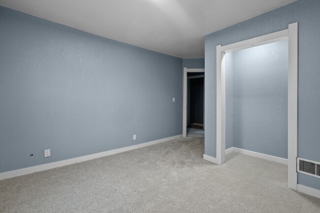 Building Photo - 4123 Packard Rd