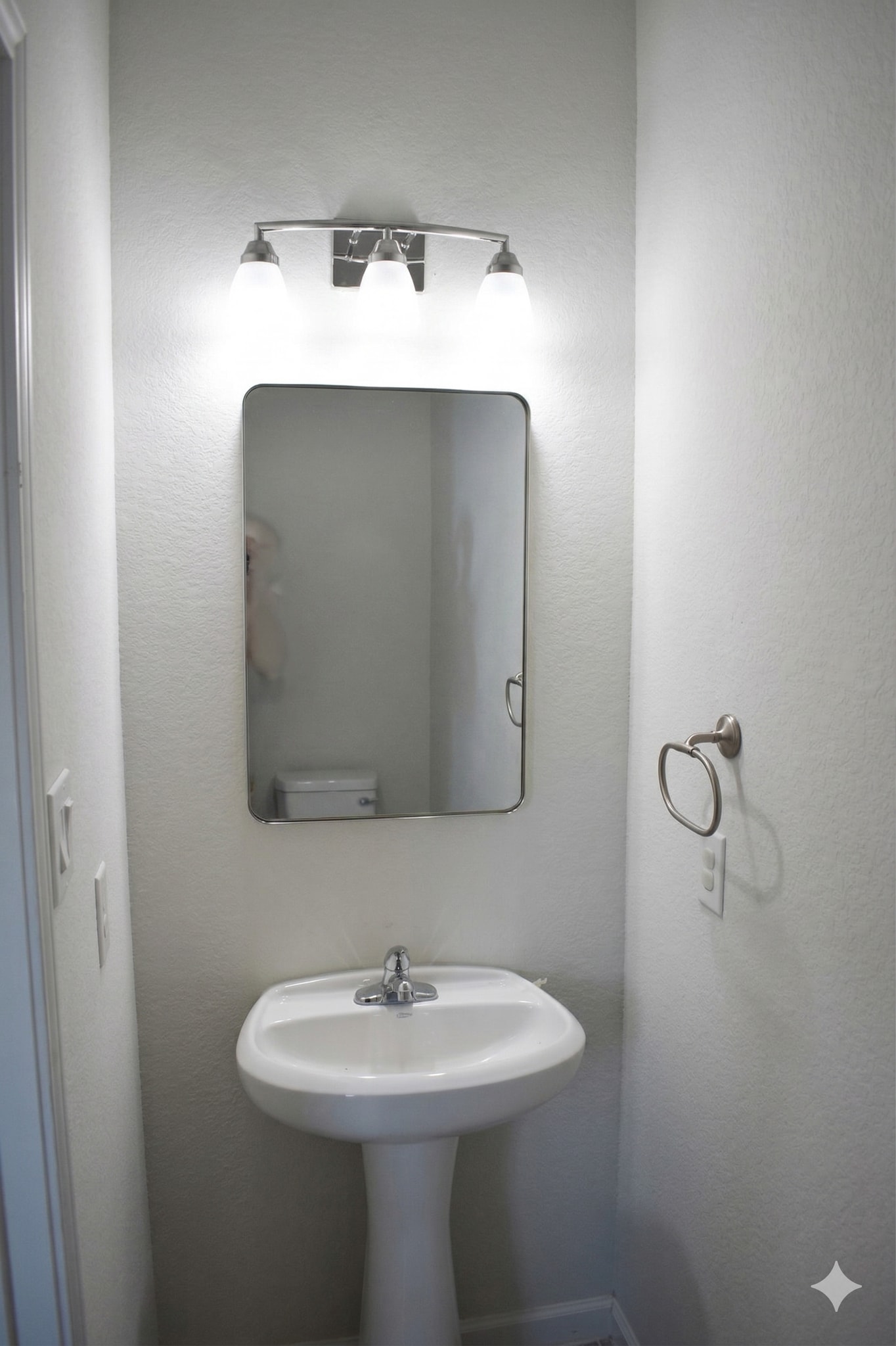 Downstairs Half-Bath - 7952 Blue St