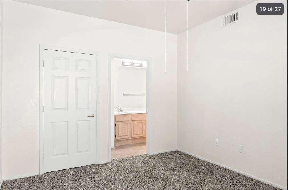 Building Photo - 11375 E Sahuaro Dr