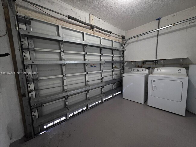 Building Photo - 15238 SW 58th Terrace