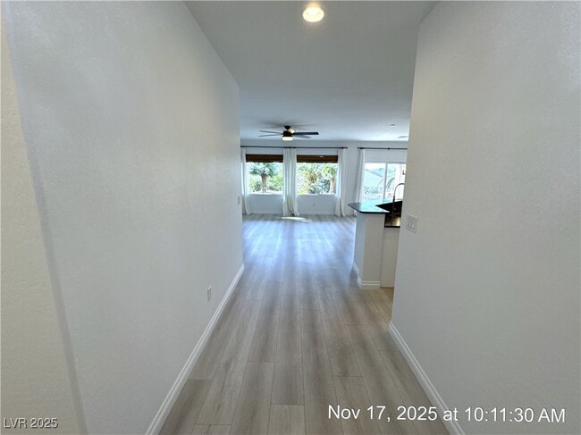 Building Photo - 2335 Meteor Shower St