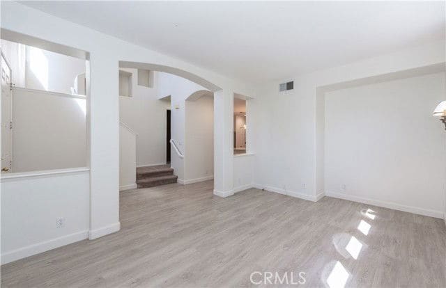 Building Photo - 12-13 Three Rivers