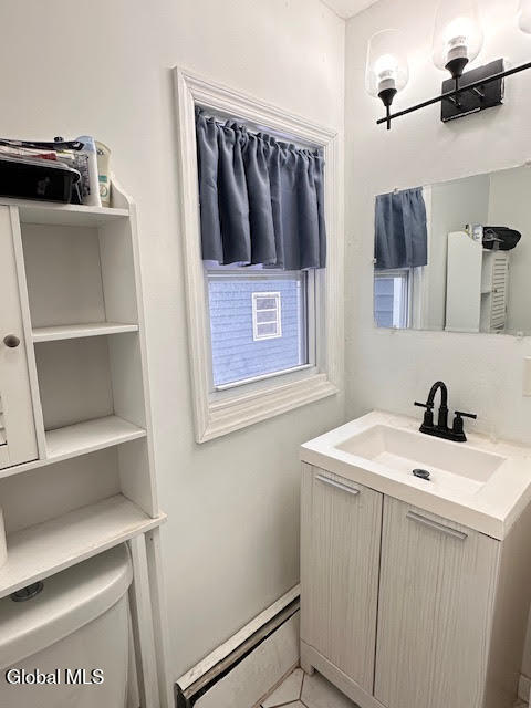 Building Photo - 183 Maple Ave