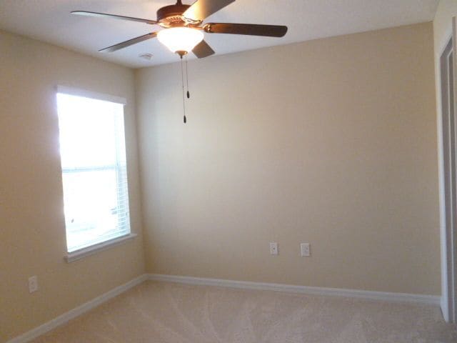 Building Photo - 2051 Shalimar Loop