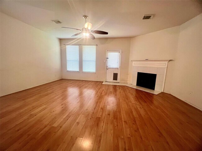 Building Photo - 3614 Siebinthaler Ln