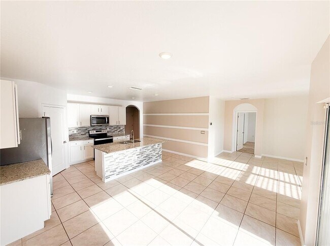 Building Photo - 664 Tortugas St