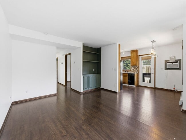 Building Photo - Central Fort Collins Convenience | 2 Bed Condo + Garage Near Drake & College