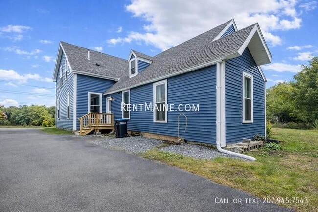 Building Photo - 221 Water St