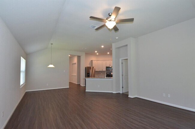 Building Photo - 5608 Anaheim Ave