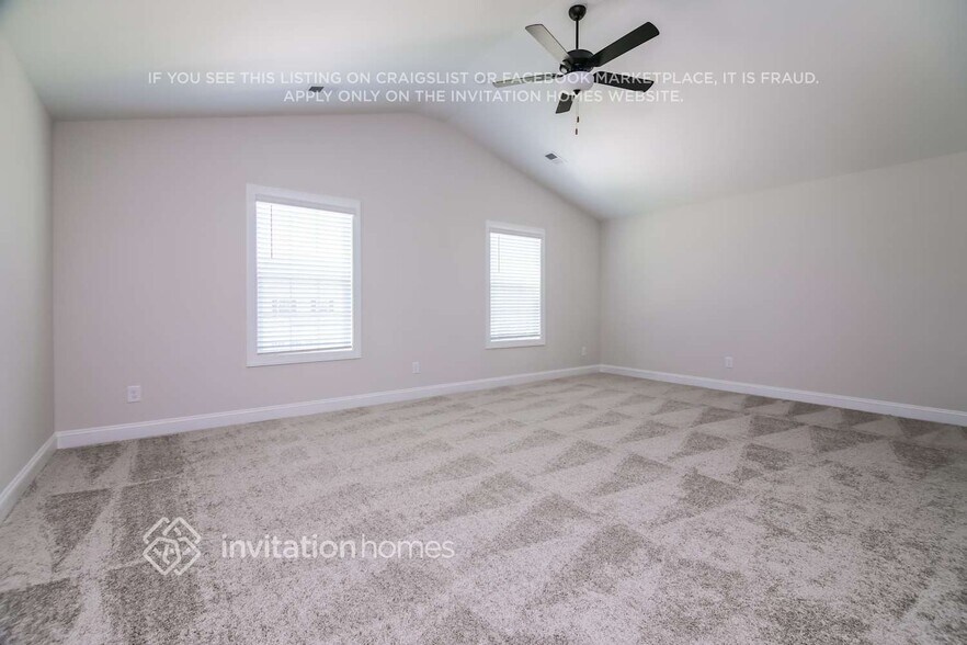 Building Photo - 501 Azalea Gaze Dr