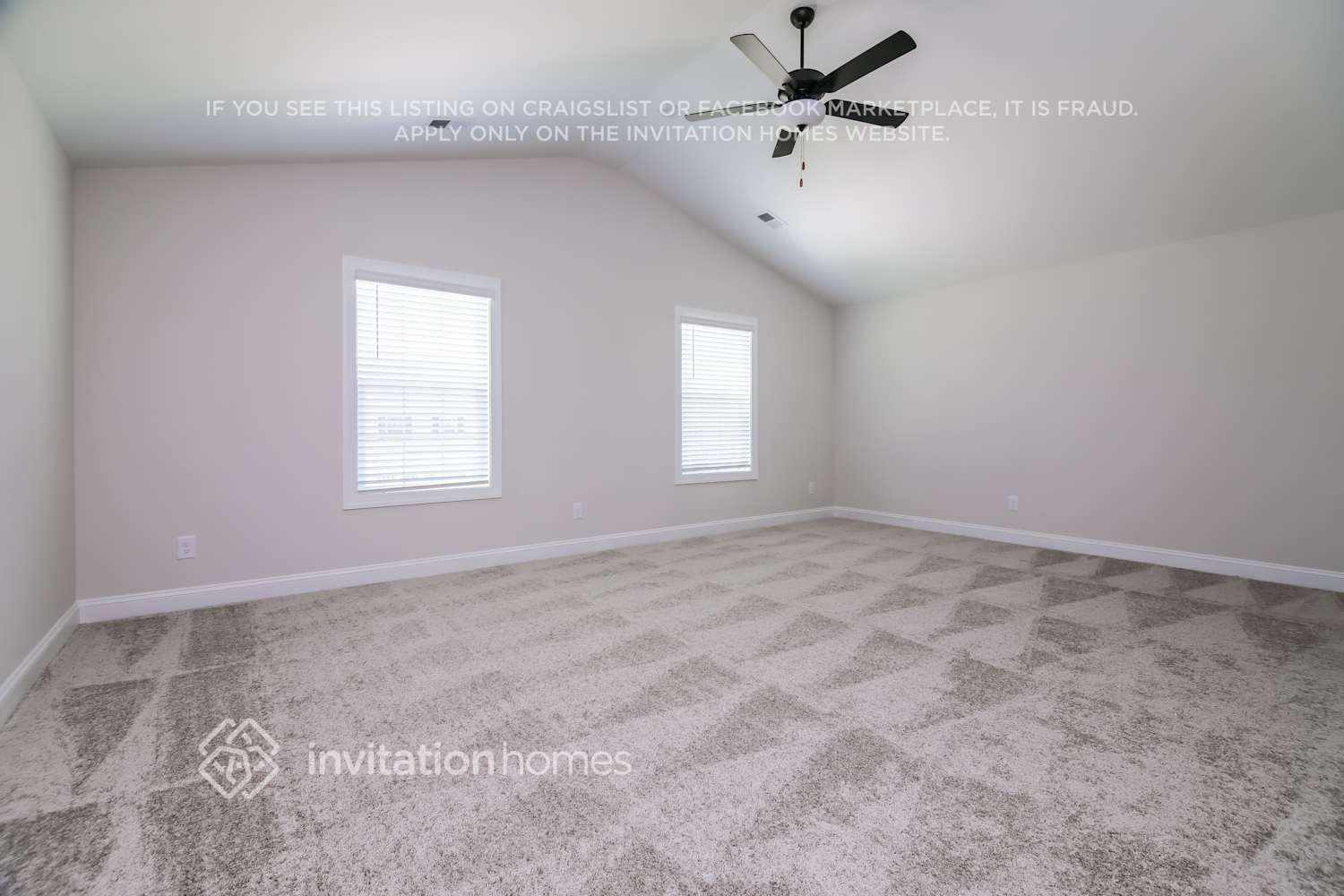 Building Photo - 501 Azalea Gaze Dr