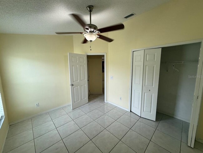 Building Photo - 1300 Daniels Cove Dr