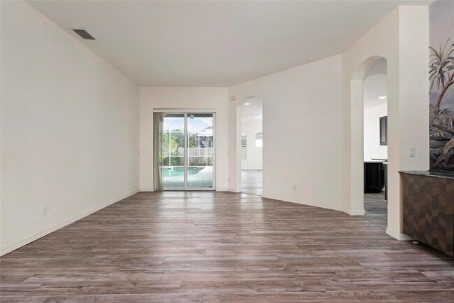 Building Photo - 6121 46th Ln E