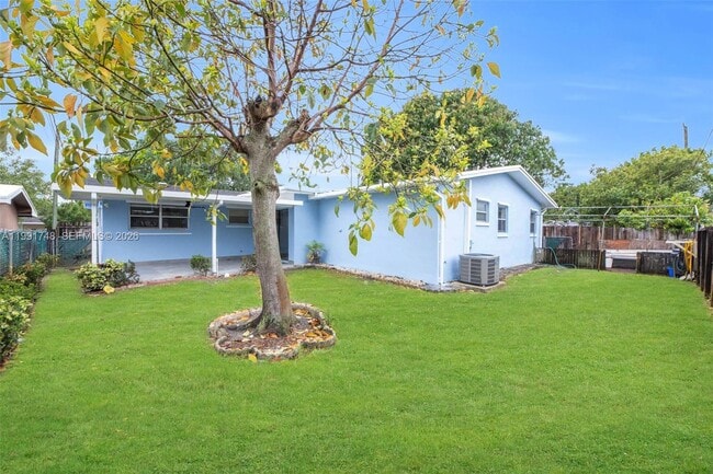 Building Photo - 7811 NW 10th St