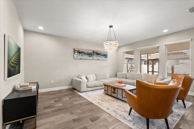 Building Photo - 1713 Pasture Lp