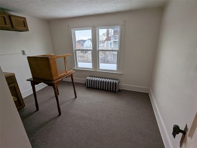 Building Photo - 107 Grant Ave