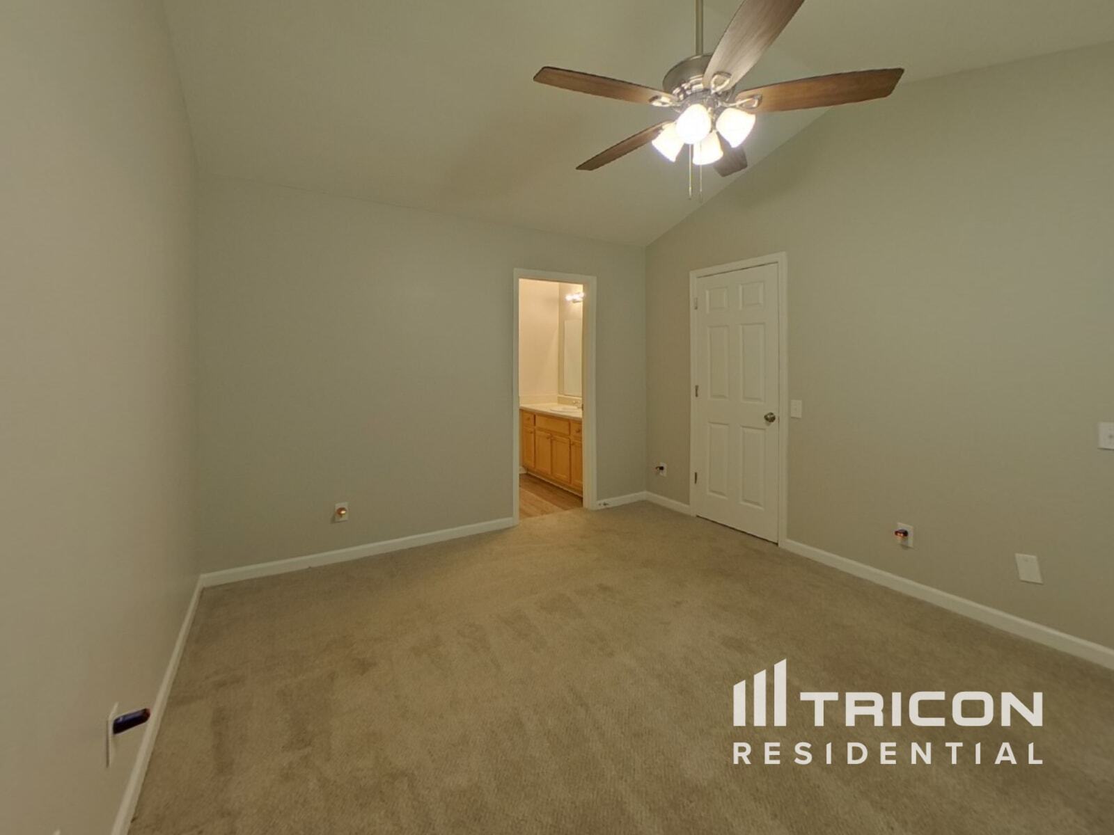 Building Photo - 5322 Peachwood Dr