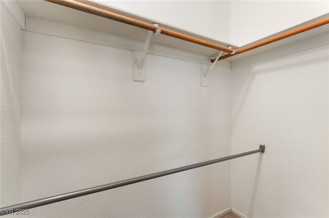 Building Photo - 8612 Sierra Cima Ln