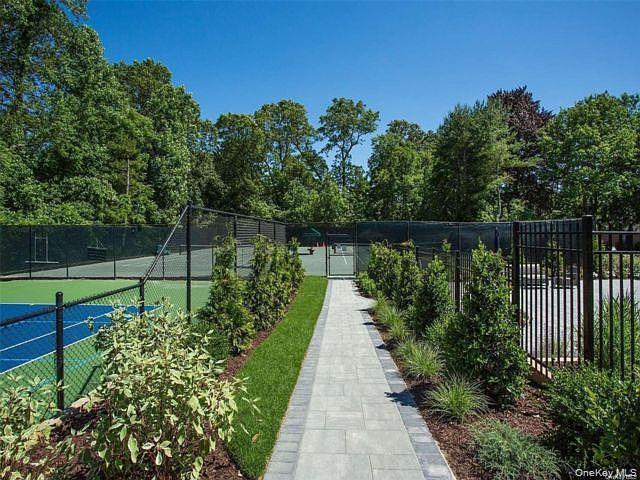 Building Photo - 91 Duck Pond Dr