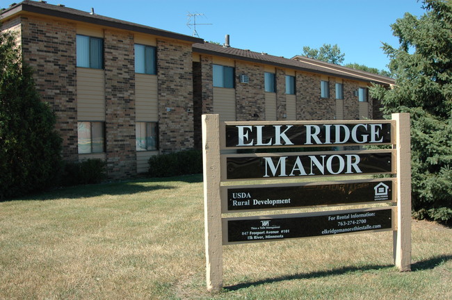 Building Photo - Elk Ridge Manor