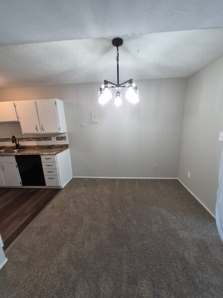 Building Photo - 3005 E Fountain Blvd