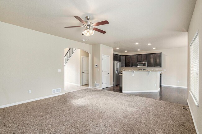 Building Photo - Nice Big Home, close to Ft Carson, Updated...