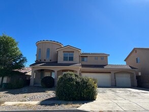 Building Photo - 828 Loma Pinon Loop