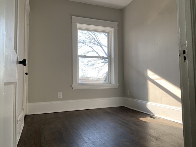 Building Photo - 2280 Bellfield