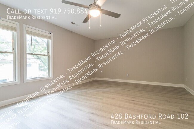 Building Photo - 428 Bashford Rd