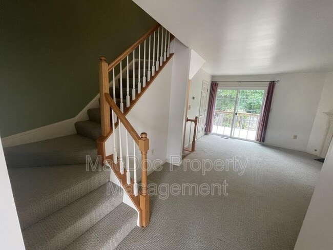 Building Photo - 11303 Kings Crest Ct
