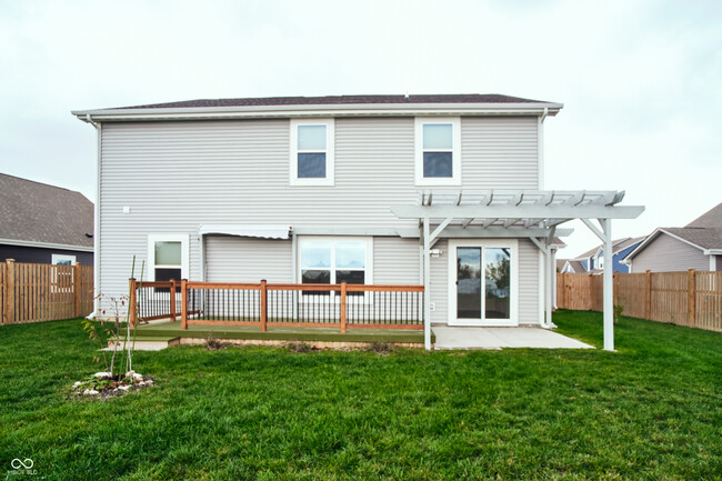 Building Photo - 681 N Crystal Dr