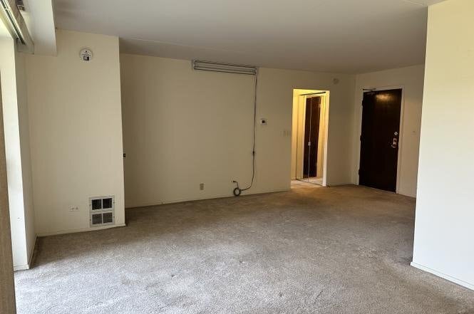 Building Photo - 1460 Fairlane Dr