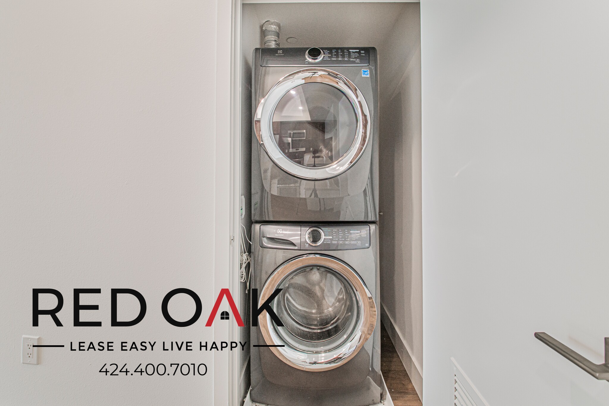 Building Photo - 5727 La Mirada Ave