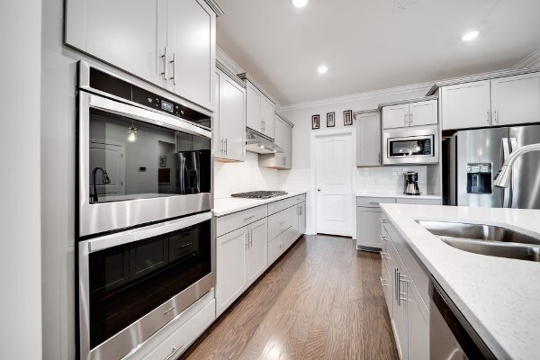 Building Photo - 1700 Boardwalk Pl
