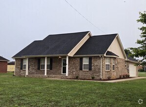 Building Photo - 1315 Auldridge Dr