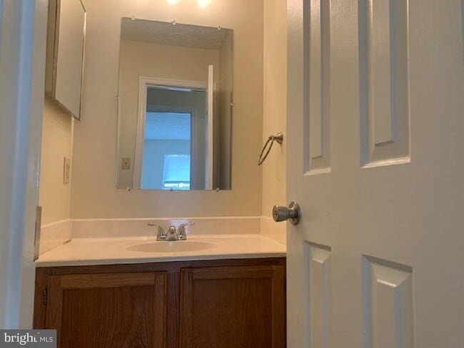 Building Photo - 6012 Red Wolf Pl