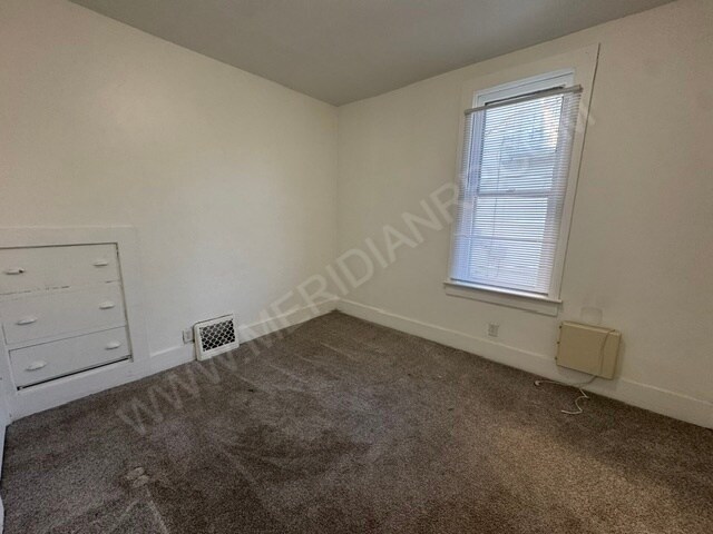 Building Photo - 1706 Sinclair St
