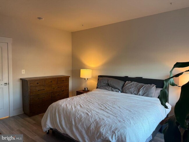 Building Photo - 2932 Osprey Way