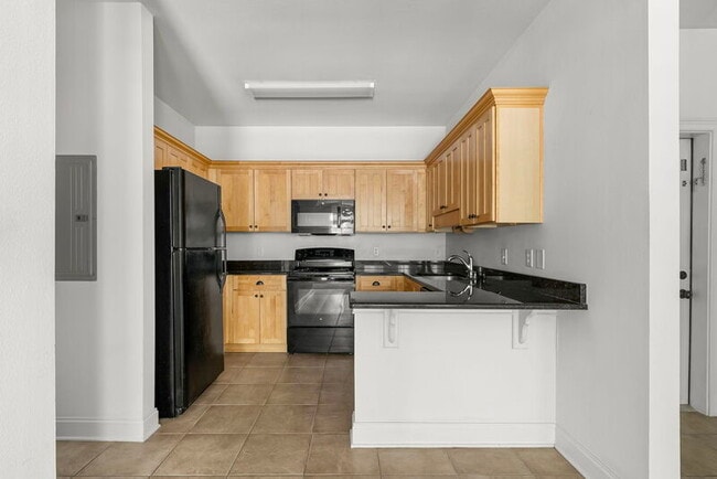 Building Photo - 11 S Wildflower Dr