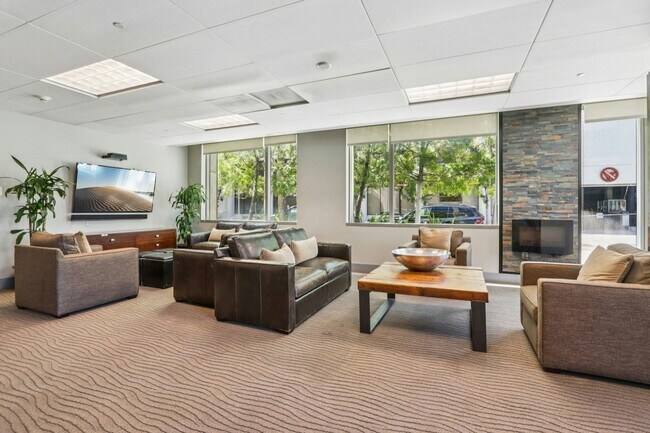 Building Photo - 38 N Almaden Blvd