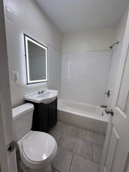 Primary Photo - 1213 Raum St NE