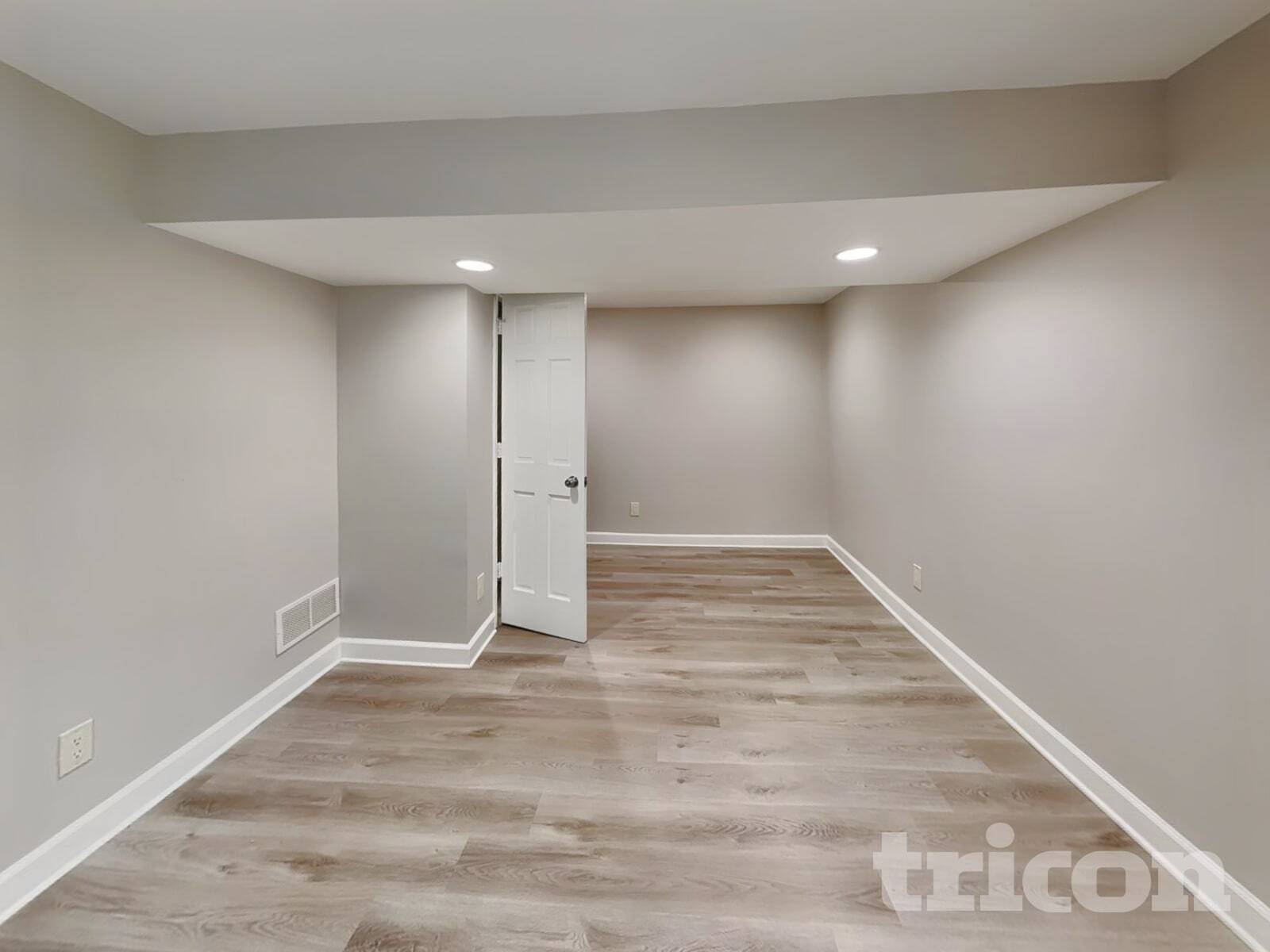 Building Photo - 4010 Monroe St NE