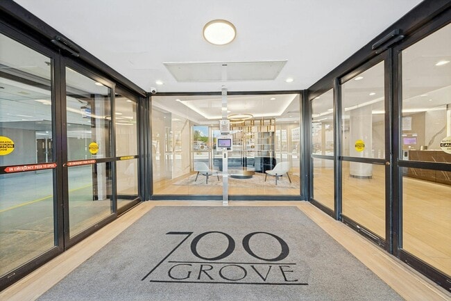 Building Photo - 700 Grove St