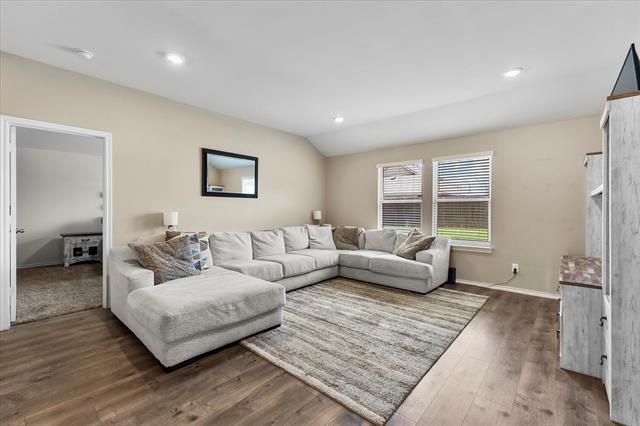 Building Photo - 2113 Tulipwood Dr